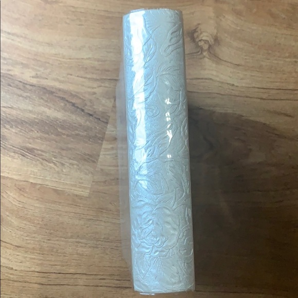 Michael’s 4x6 Wedding Photo Album - Picture 8 of 8